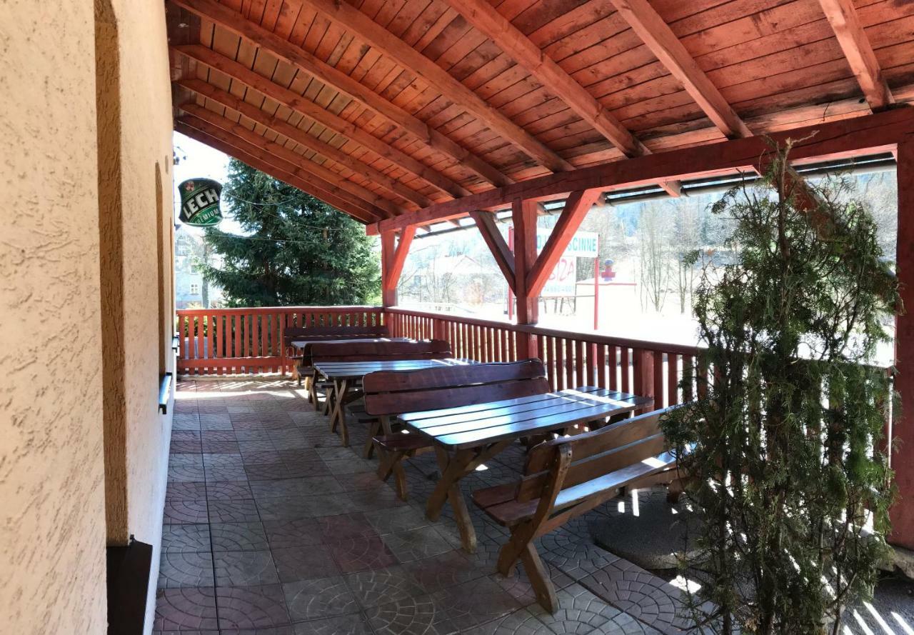 Ludwikowice KłodzkieRestauracja Ibiza公寓式酒店 外观 照片