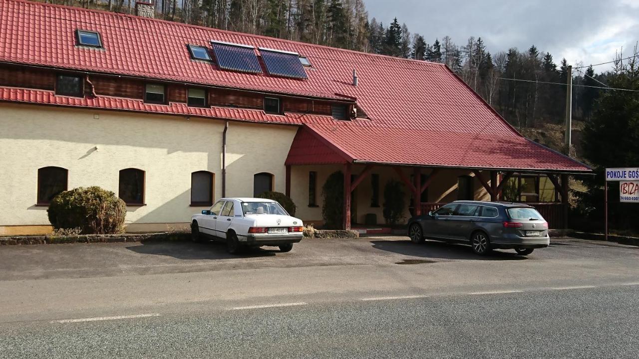 Ludwikowice KłodzkieRestauracja Ibiza公寓式酒店 外观 照片