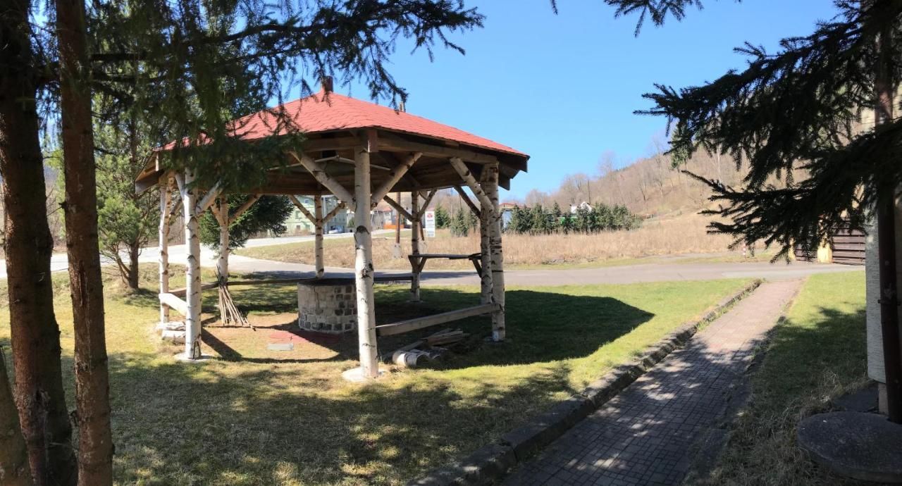 Ludwikowice KłodzkieRestauracja Ibiza公寓式酒店 外观 照片