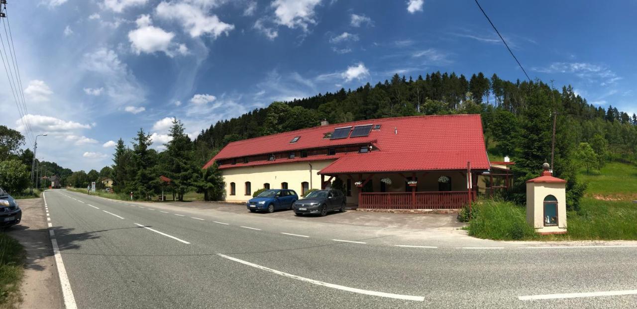 Ludwikowice KłodzkieRestauracja Ibiza公寓式酒店 外观 照片
